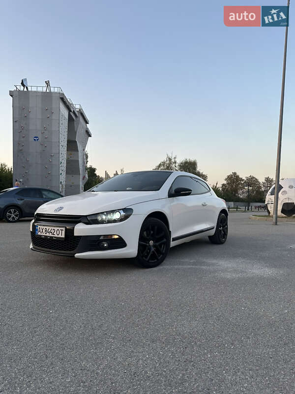 Volkswagen Scirocco 2011