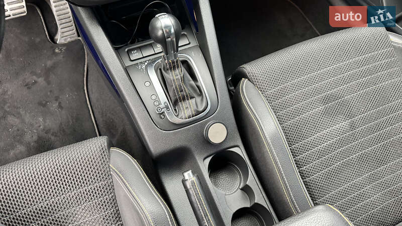 Хэтчбек Volkswagen Scirocco 2009 в Луцке фото 18 Хэтчбек Volkswagen Scirocco 2009 в Луцке