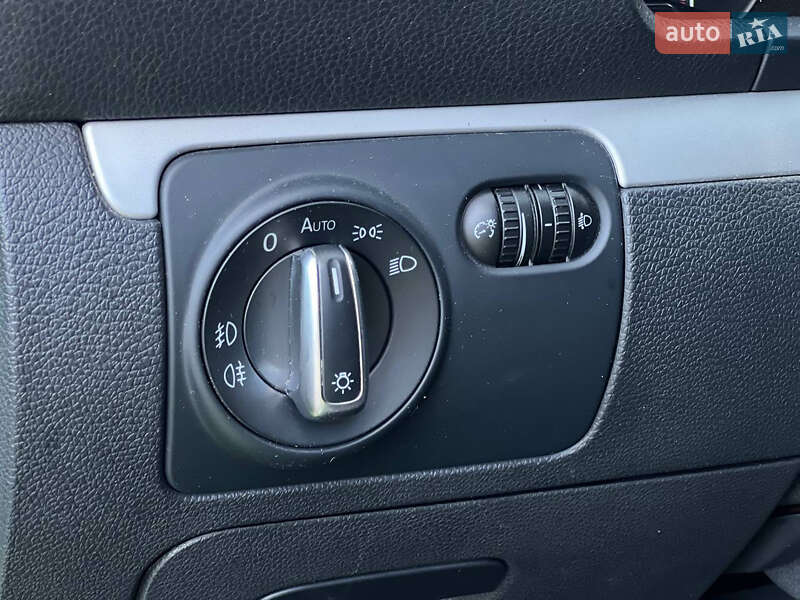 Хетчбек Volkswagen Scirocco 2010 в Львові