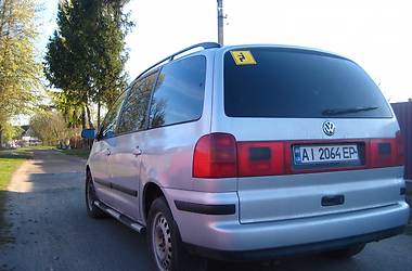 Мінівен Volkswagen Sharan 2002 в Бородянці