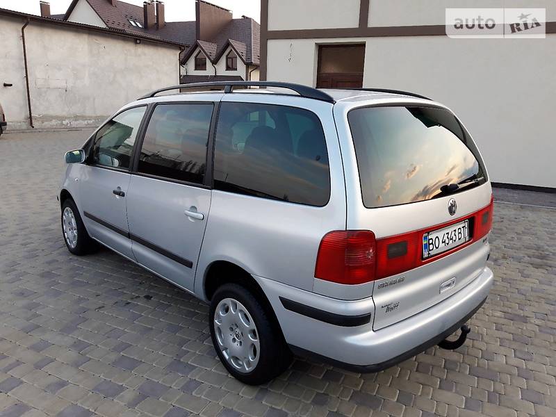 Мінівен Volkswagen Sharan 2002 в Теребовлі