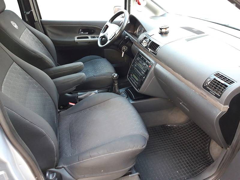 Мінівен Volkswagen Sharan 2002 в Теребовлі