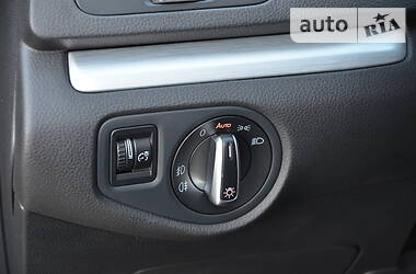 Мінівен Volkswagen Sharan 2011 в 