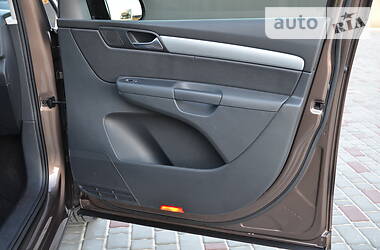 Мінівен Volkswagen Sharan 2011 в 