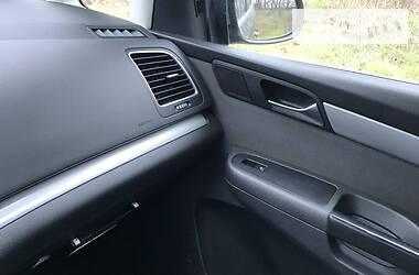 Минивэн Volkswagen Sharan 2012 в 