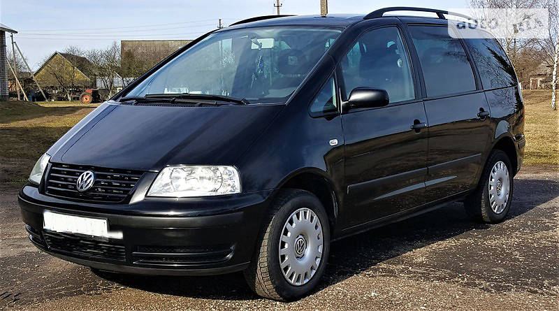 Седан Volkswagen Sharan 2003 в 