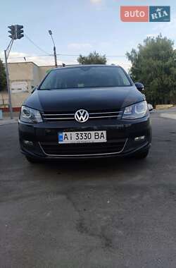 Минивэн Volkswagen Sharan 2015 в 