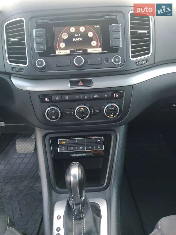 Минивэн Volkswagen Sharan 2015 в Белой Церкви