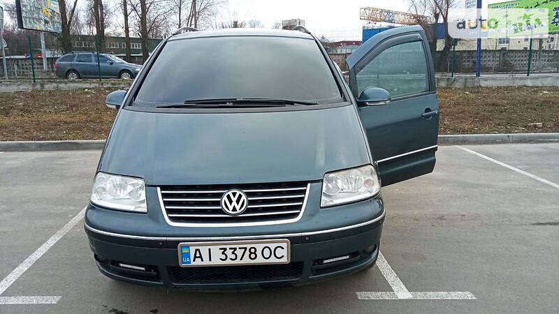 Минивэн Volkswagen Sharan 2007 в Боярке