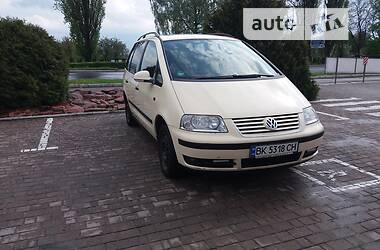 Універсал Volkswagen Sharan 2007 в Рівному