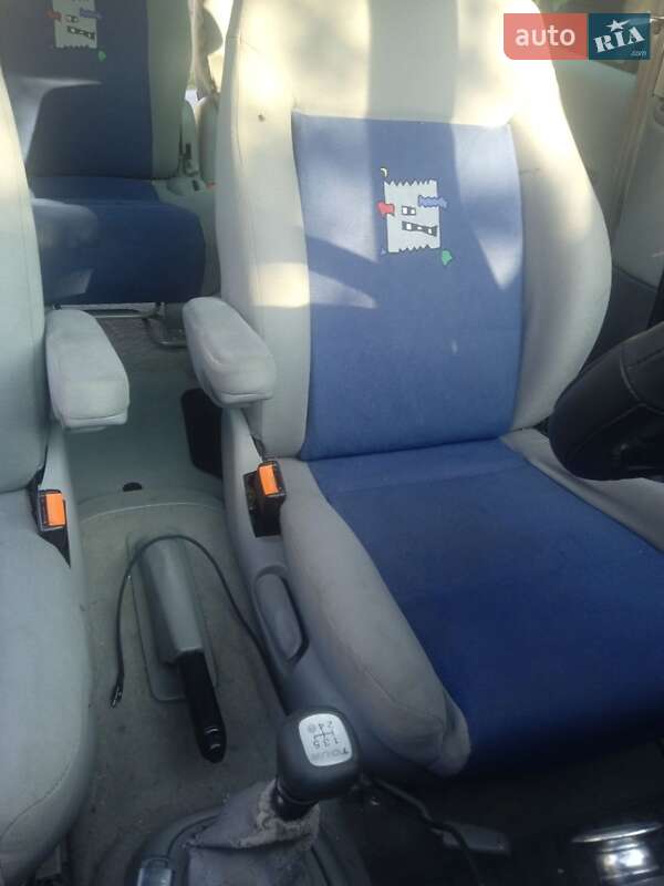 Минивэн Volkswagen Sharan 1999 в Тростянце