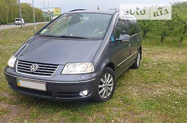 Мінівен Volkswagen Sharan 2007 в Києві