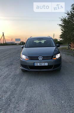 Минивэн Volkswagen Sharan 2011 в Черновцах