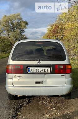 Минивэн Volkswagen Sharan 1999 в Рожнятове