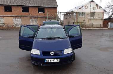 Минивэн Volkswagen Sharan 2000 в Виннице
