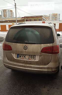 Минивэн Volkswagen Sharan 2011 в Харькове