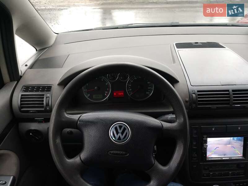Мінівен Volkswagen Sharan 2008 в Черкасах