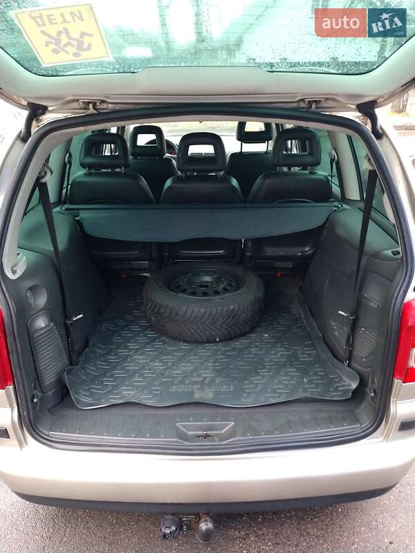 Мінівен Volkswagen Sharan 2008 в Черкасах