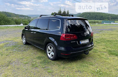 Мінівен Volkswagen Sharan 2011 в Хусті