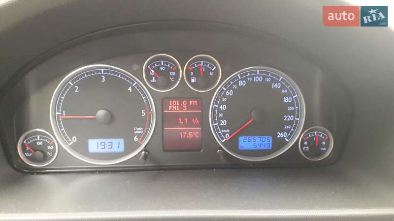 Минивэн Volkswagen Sharan 2009 в Сокале