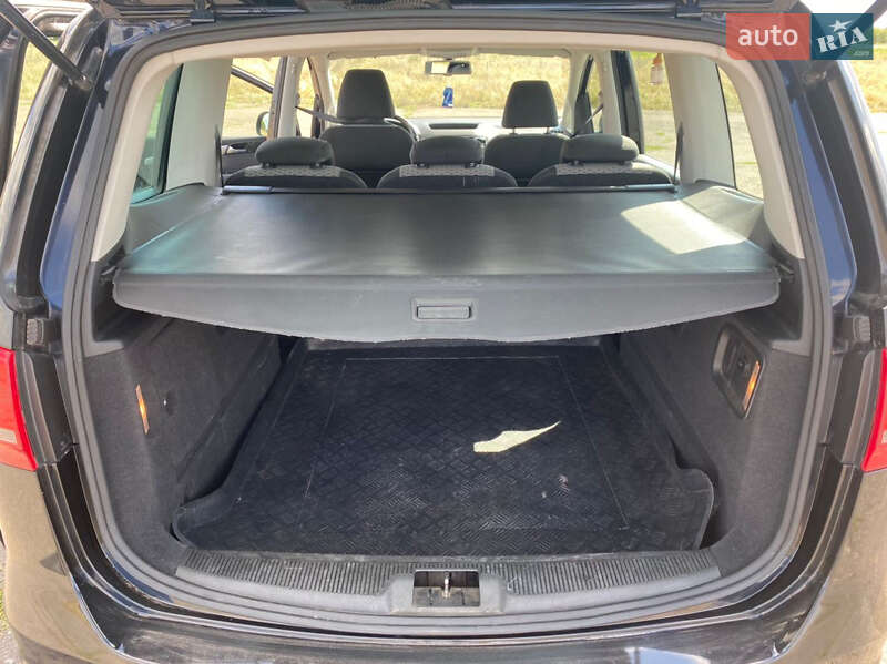 Мінівен Volkswagen Sharan 2011 в Шостці