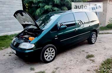 Минивэн Volkswagen Sharan 1996 в Харькове