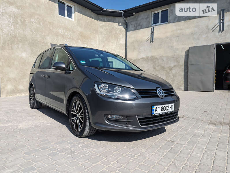 Мінівен Volkswagen Sharan 2016 в Івано-Франківську