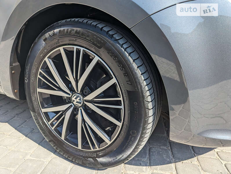 Мінівен Volkswagen Sharan 2016 в Івано-Франківську