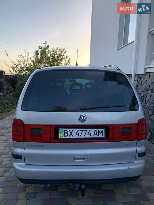 Минивэн Volkswagen Sharan 2002 в Хмельницком