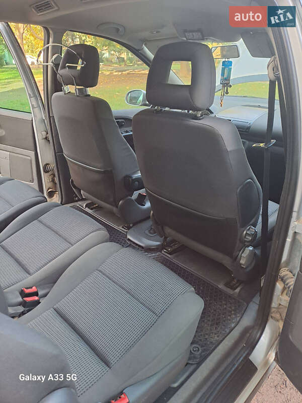 Минивэн Volkswagen Sharan 2007 в Ужгороде