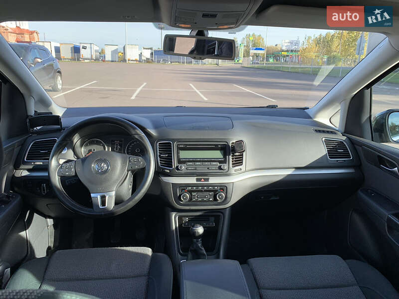 Мінівен Volkswagen Sharan 2010 в Ковелі