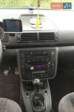 Минивэн Volkswagen Sharan 2003 в Дубно