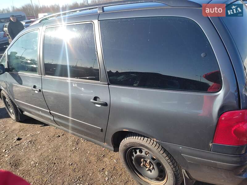 Мінівен Volkswagen Sharan 2006 в Львові
