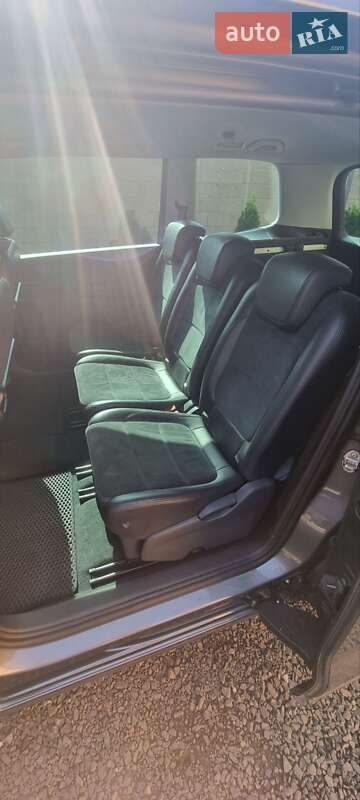 Минивэн Volkswagen Sharan 2011 в Ковеле