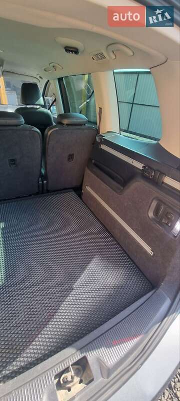 Минивэн Volkswagen Sharan 2011 в Ковеле