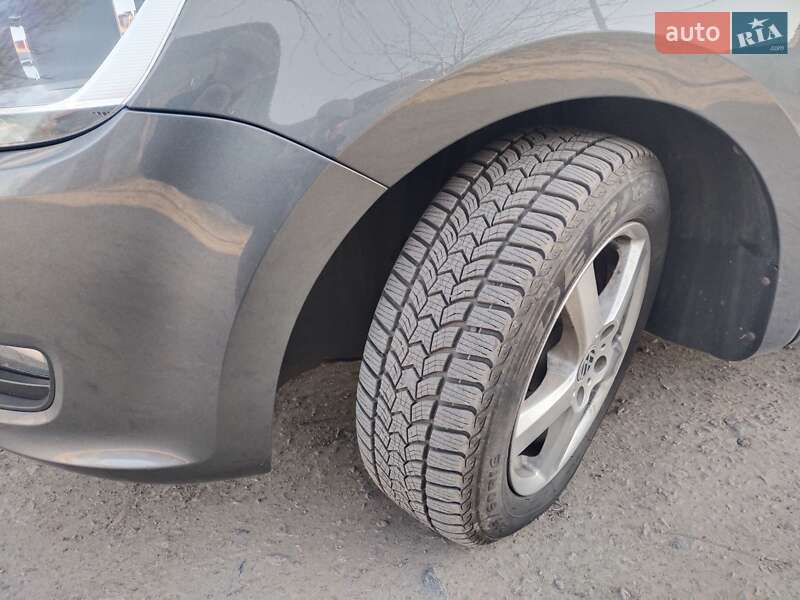 Минивэн Volkswagen Sharan 2011 в Долинской