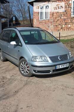 Минивэн Volkswagen Sharan 2006 в Черновцах