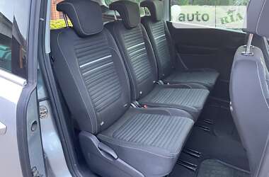 Минивэн Volkswagen Sharan 2015 в Житомире