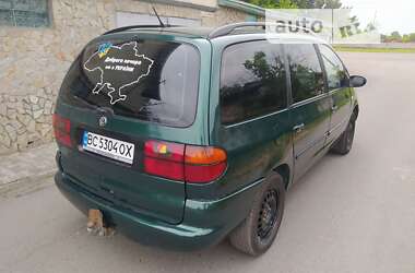 Минивэн Volkswagen Sharan 1999 в Стрые