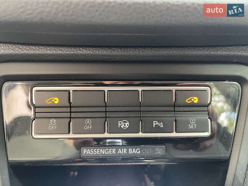 Мінівен Volkswagen Sharan 2011 в Києві