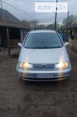 Минивэн Volkswagen Sharan 1997 в Подольске