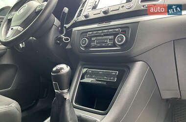 Минивэн Volkswagen Sharan 2011 в 