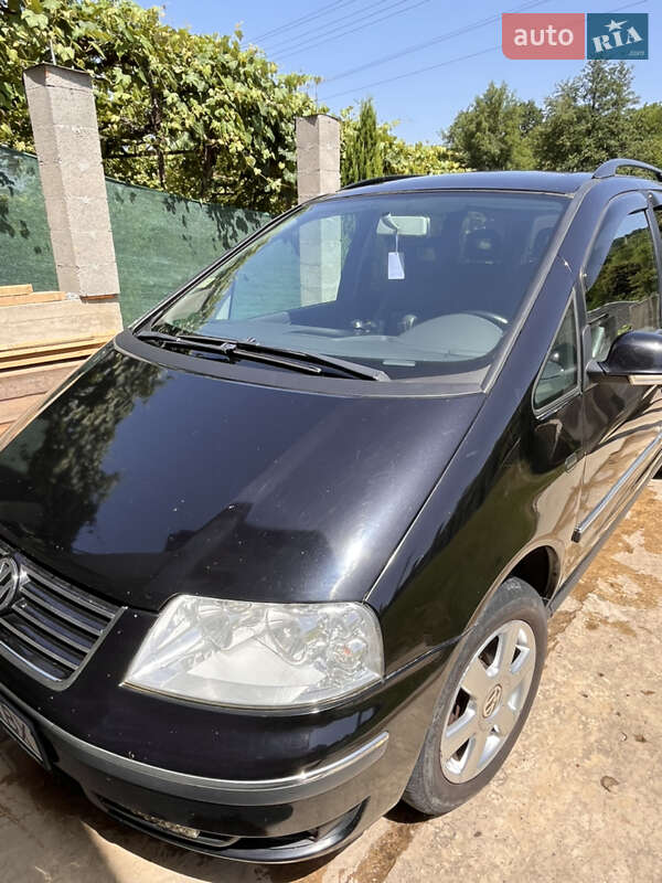 Мінівен Volkswagen Sharan 2008 в Великому Раковці