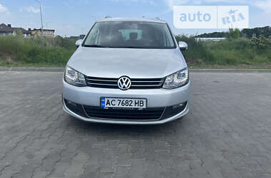 Минивэн Volkswagen Sharan 2015 в Луцке