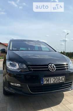 Мінівен Volkswagen Sharan 2015 в Києві