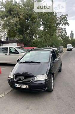 Мінівен Volkswagen Sharan 2007 в Києві