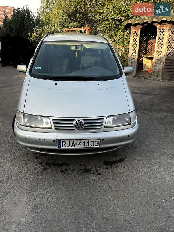 Минивэн Volkswagen Sharan 1999 в Львове