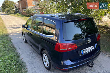 Минивэн Volkswagen Sharan 2011 в 