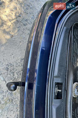 Минивэн Volkswagen Sharan 2011 в 