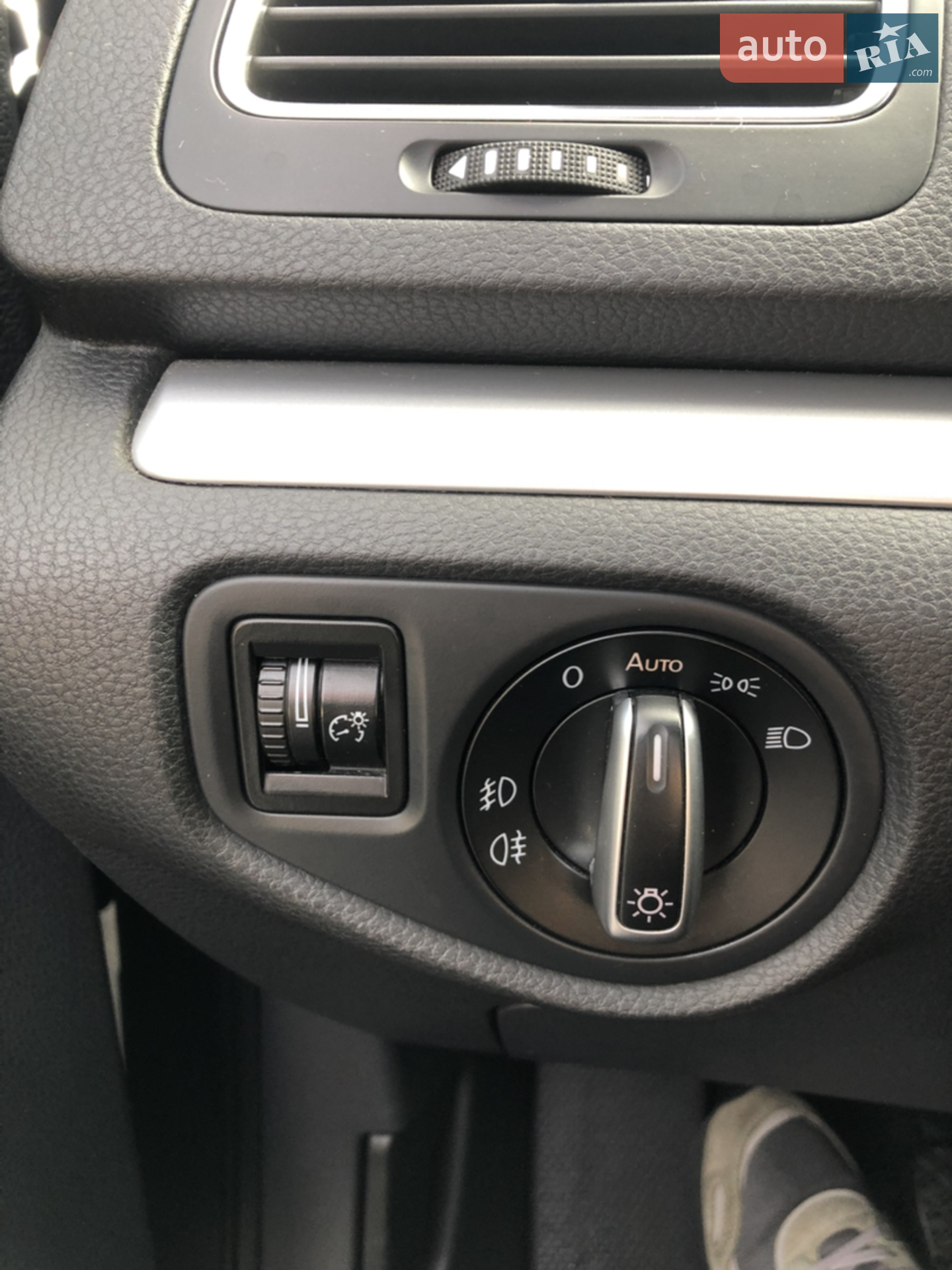 2012 Volkswagen Sharan - мініатюра 13